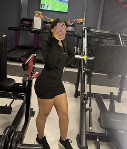 zam_01_cute your gym girl Poză