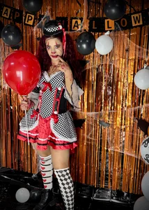 Zdjęcia Alisha_Evans_Rs 🎃"I don’t want your fear… I want your attention." 💋🎈:  6