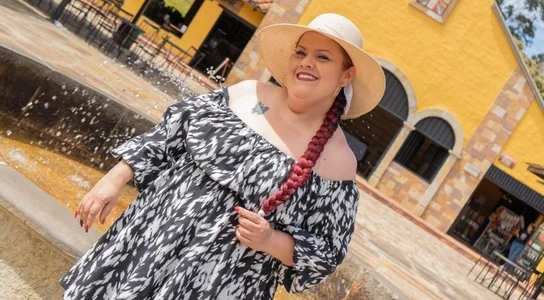 vanessa_mokaA little deserved rest 👑 Bild 6