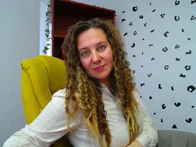 NionellyのPublicの 3枚の写真