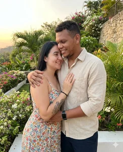 ChloeandNoha Public slika 2