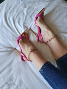 Public de Mallinia  6 Imagens