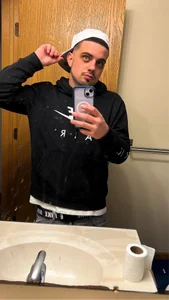 NiceLooker0113 Public Pic 3