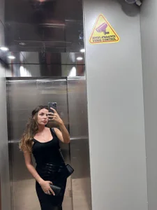 Sexy_Ev3lin Public Pic 2