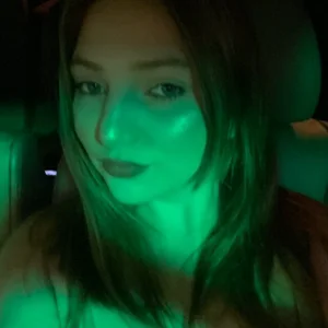 DaciaHefferman Public Bilde