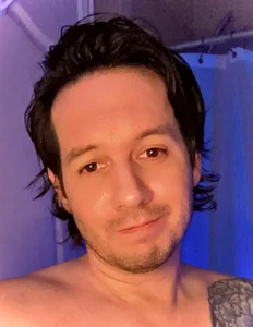 Jonny_OhMG Public Pic 2