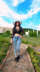 Ema ... od Ema_hot_01  3 snímek