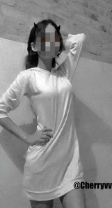 cherryvv2302 me Pic 3