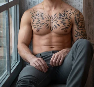 Moreno_tatuado2000 Public Foto