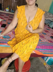 sexyvidhya's photo