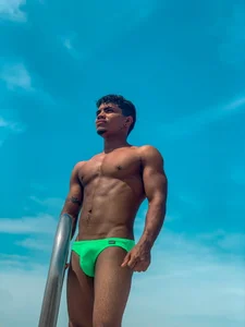 Young_laroi hii Pic 4