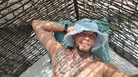 matthew_lennox_ Public Foto 6