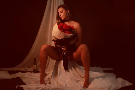 KaylaHosk Public รูป  5