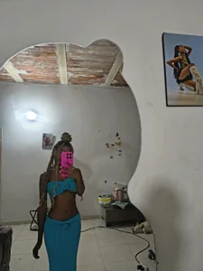 litte_ebonyx Figure🙈😍 Foto 3