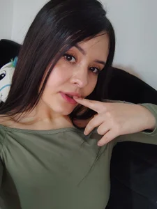 HollyMoon_ 🥰🍌🍓 Billede