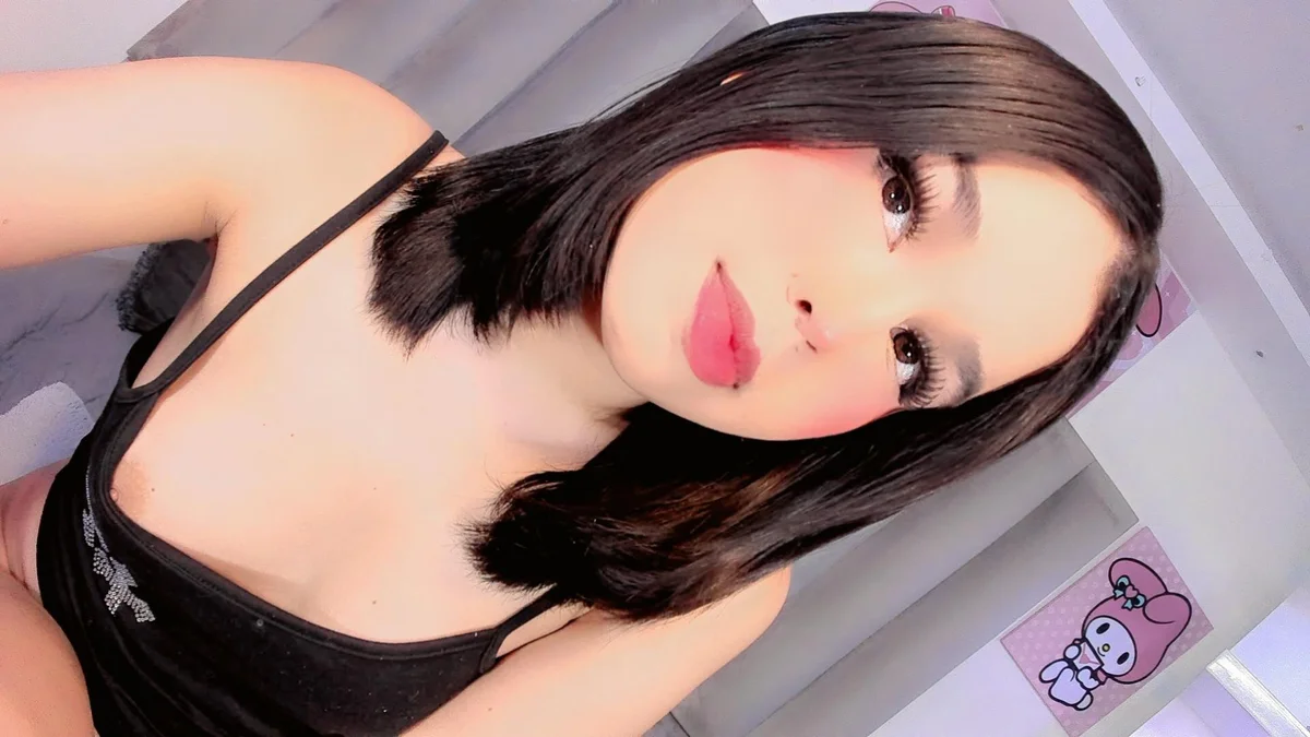 ClaudiaSophia 님의 트렌드 중인 사진  1605개