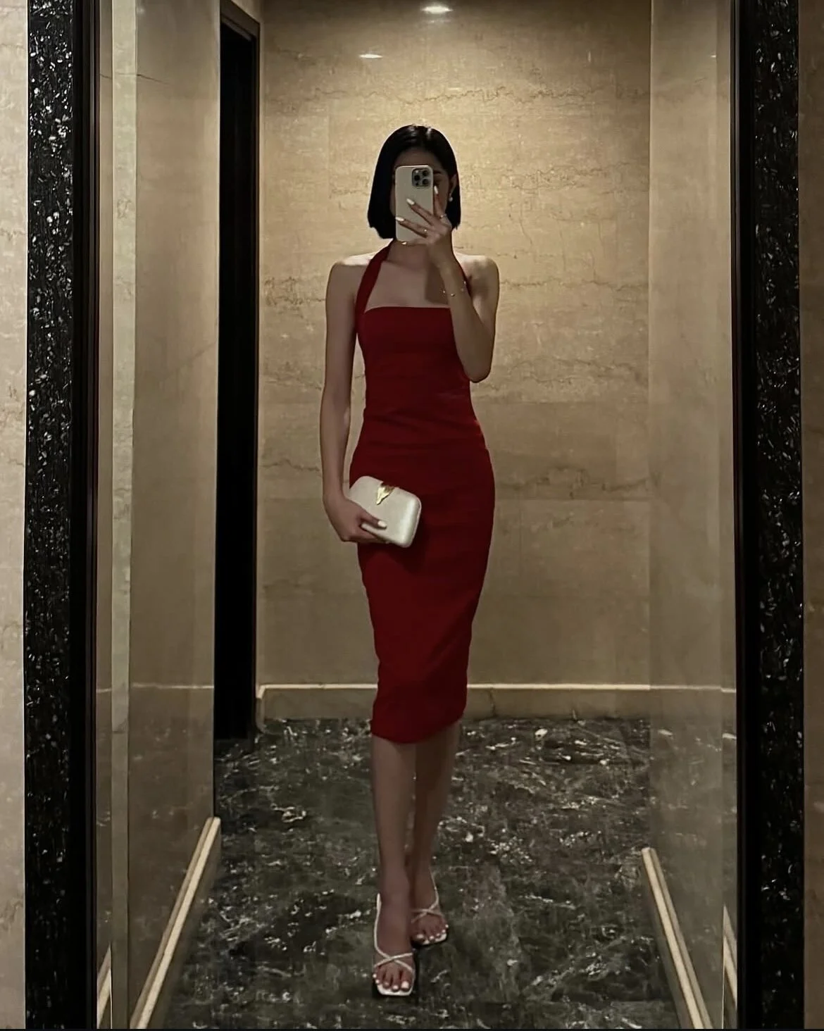 yourladycess_ red dress - {count, plural, one {תמונה אחת} two {שתי תמונות} many {# תמונות} other {# תמונות}}