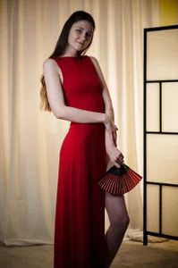 MoiraHavins The fan adds a bit of grace, doesn't it? Pic