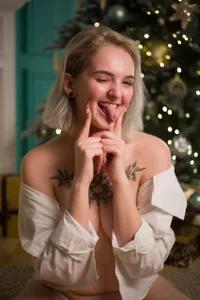 Merry Christmas, my senpai de Cutie_Adelia  6 photos