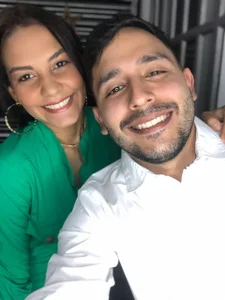 Marc_and_Emma1 Marc&Ema Pic 9