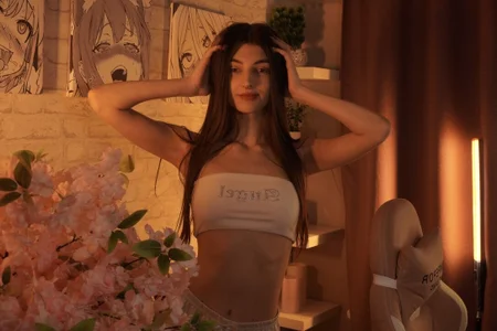 LilyShine_ Public  7টি ছবি