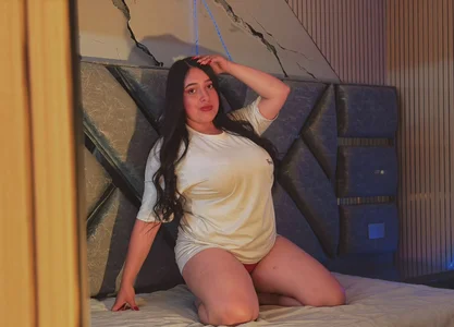 Sarai_Honeey Cute and relaxed 🎀🍑 Pic 2