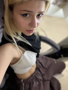 ApheliaStarのSexy girlの枚の写真