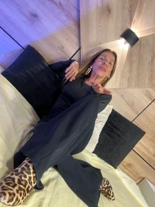 Isabelagomez1 Public Pic