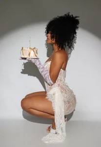 naia_blessed Birthday Queen 👑 🤍 Immagine  3