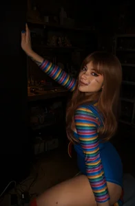 Isiswaifu Chucky🔪 Gambar 2