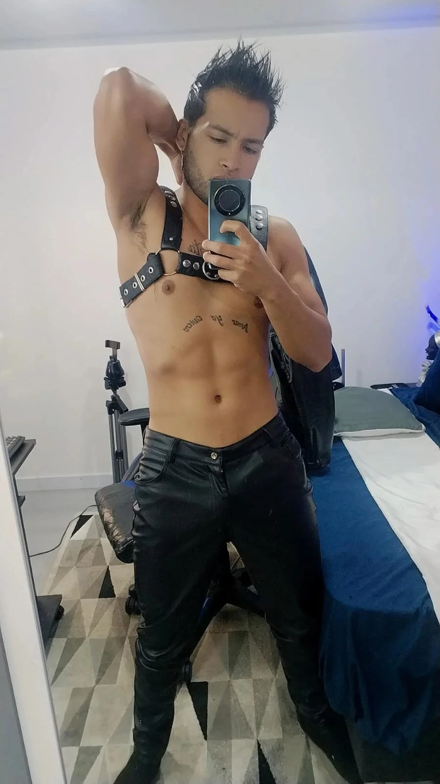 Max_Conor1 热门图片 9269
