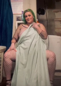 ajsin7 Worth Every Token Poză 2