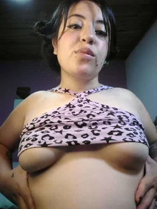 lanaqueen699 welcome to me room dear , im lana , naughty girl ready for you ofert , perverted for u fetish dear ♥ Immagine  3