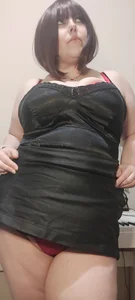 BettyMilla Public Pic 4