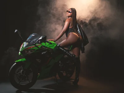 DahianaLopez_Biker spirit 🏍 Bild 2