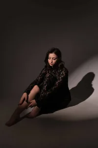 AnnaNoir: Public ( 2 фото)