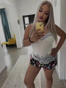 Public de Aliana34  8 Imagens