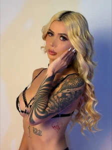 ♥ BLACK FRIDAY as your deepest desires♥ de HannaConnor_  6 Imagens