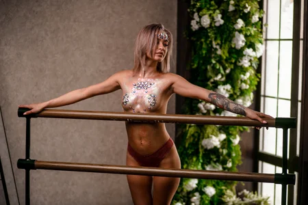 LeilaReal Public Immagine  9