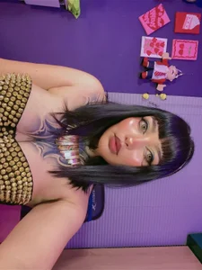 This_is_Kath_ Cleopatra Kuva 2