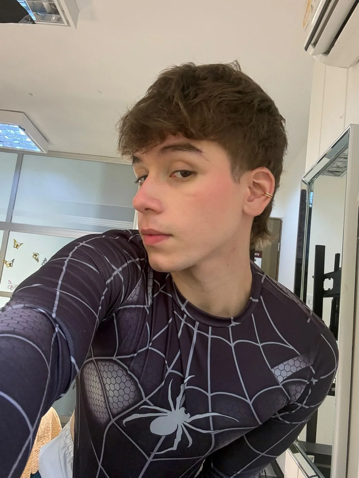 TaylerWhite 님의 트렌드 중인 사진  871개