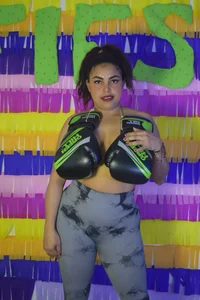 Mehlany_Moretz Burning Queen🔥👑 Pic 4