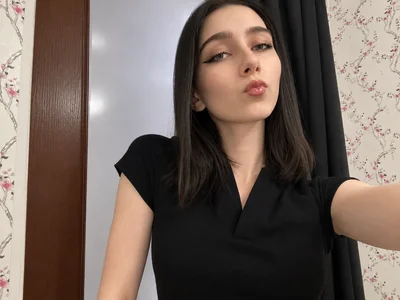 LoraLivv ✨ Foto 2