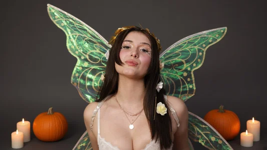 MegannTaylorx 🔮Mystical Temptation🎃 Pic 4