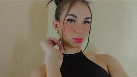 Mia_thompson_19 ------- Pic 4