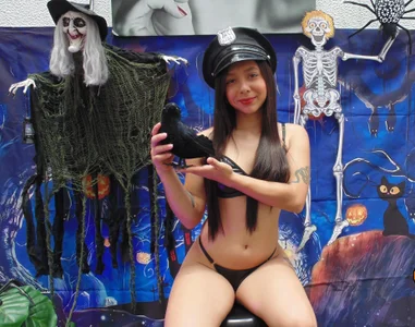 ivy_greys kullanıcısının halloween part 2 albümü -  3 fotoğraf