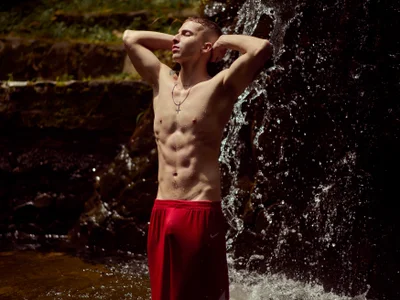 AsmodeoCox we go to the forest and have fun together Bilde 3