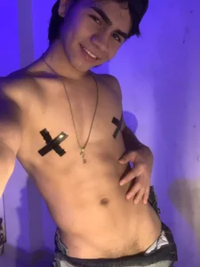 Mao_mdn kiss me all 🫶🏻 Foto 4