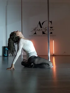 Marlan_Vagner Pole dance Pic 2