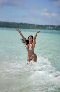 KalaBeckett_ 𝐵𝑖𝑘𝑖𝑛𝑖 👙 사진 5